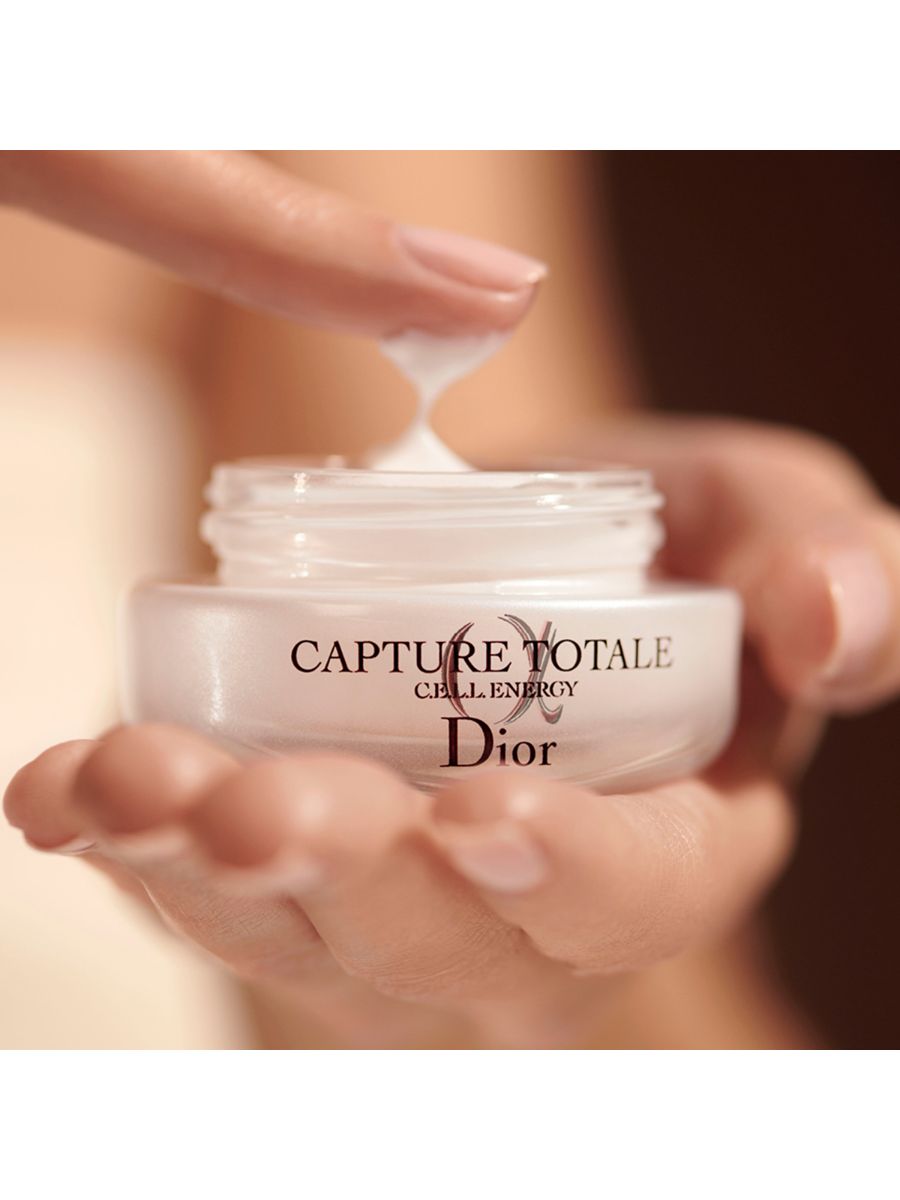 DIOR ¤ Capture Totale Cell Energy Eye Crème Ҵ 15 . |  Central.co.th